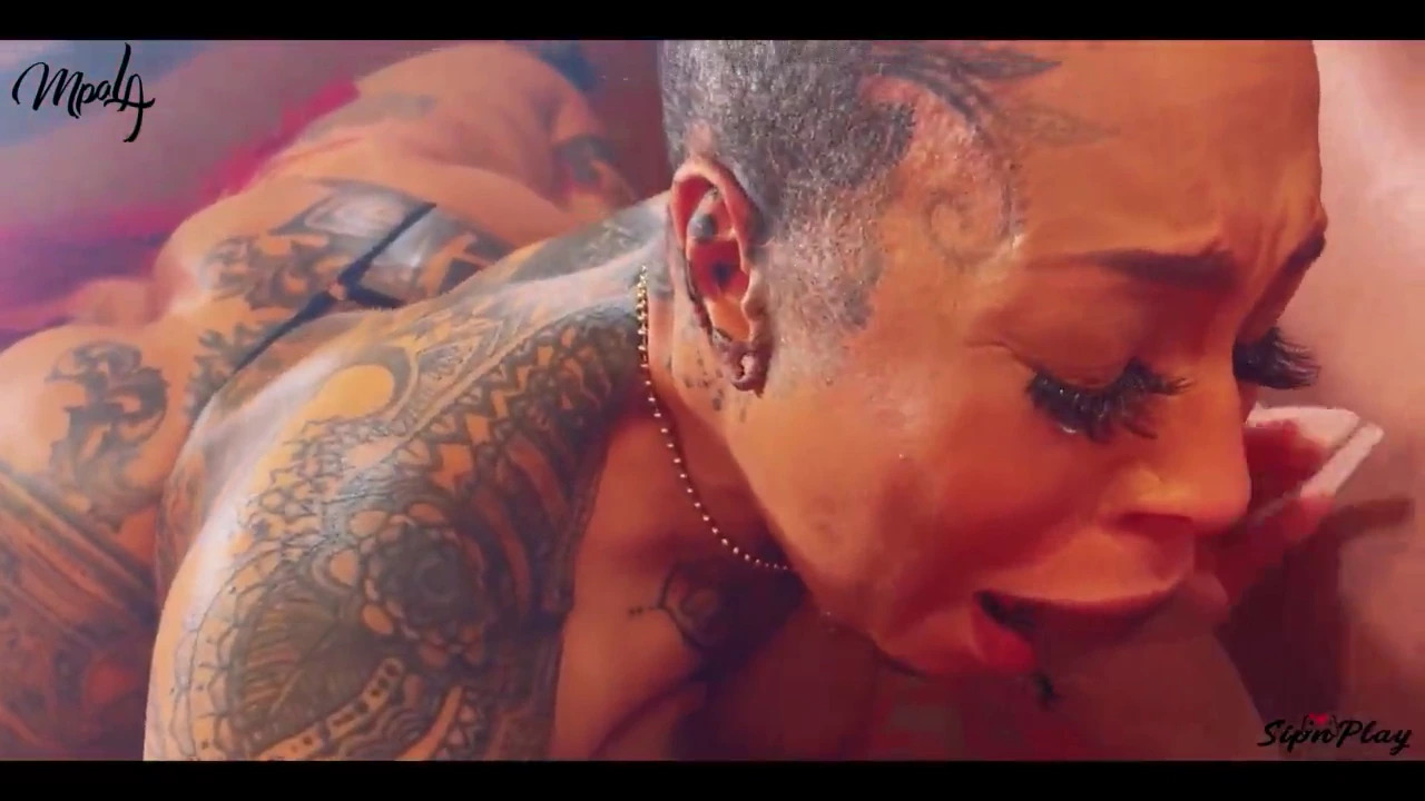 Hawk Tuah's oral skills on a thick ebony shaft porn video